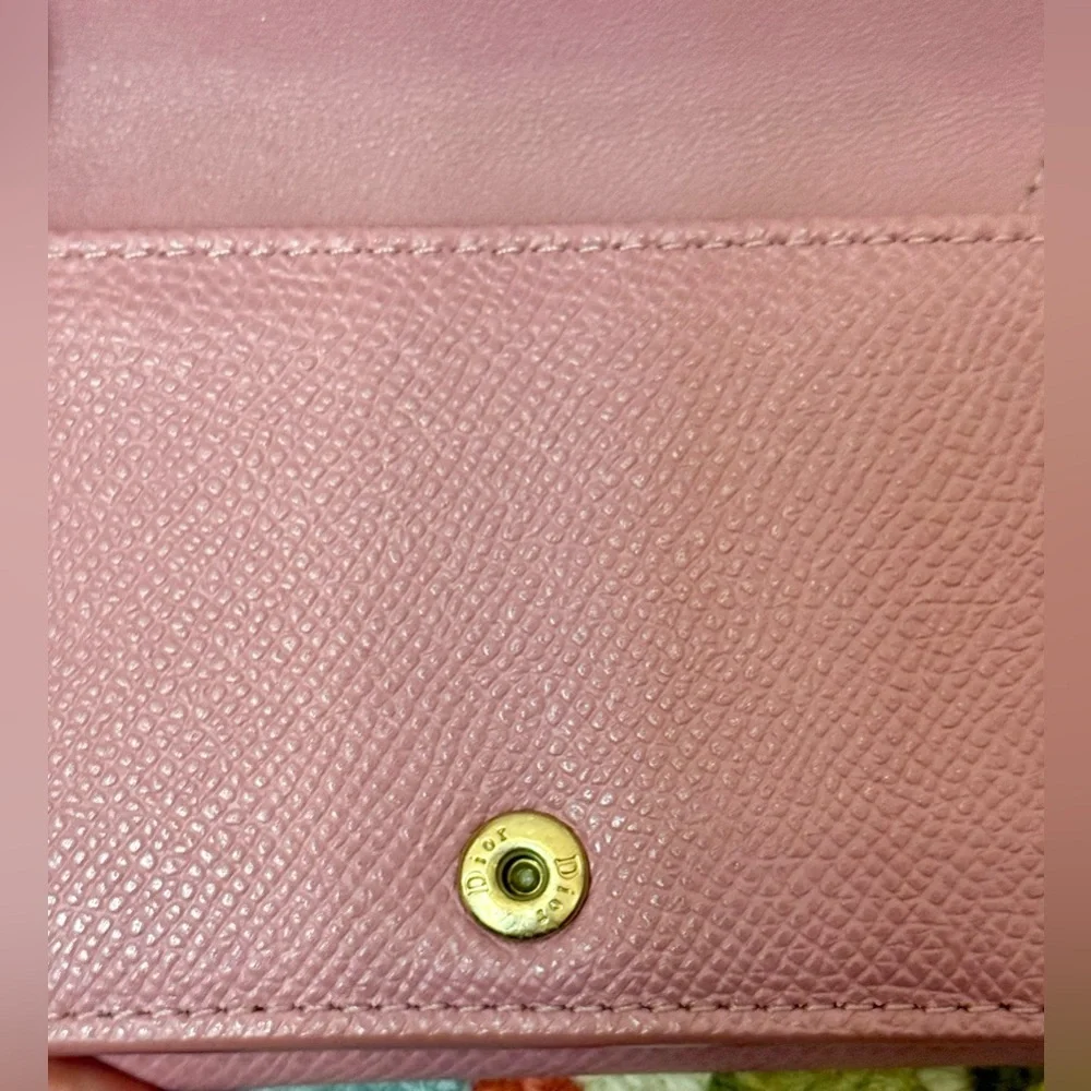 CHRISTIAN DIOR 30 Montaigne CD Logo Pink Barbie Coquette Compact Wallet Case